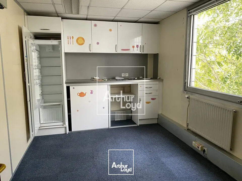 Bureaux - Vente - ÉVRY-COURCOURONNES - 91000 - 83-1110.3 - 7918304