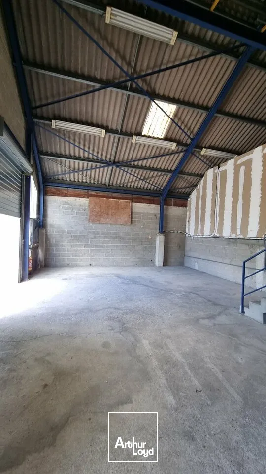 Locaux d'activité & Entrepôts - Location - POITIERS - 86000 - 70-70 - 7918344