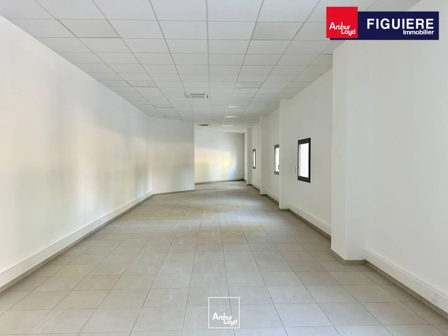 Locaux d'activité & Entrepôts - Vente - BOUC BEL AIR - 13320 - 299.89-2574.91 - 7918494