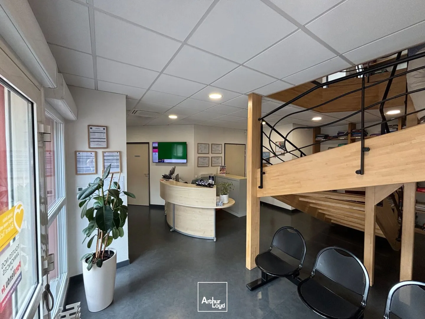 Locaux d'activité & Entrepôts - Location - BEAUVAIS - 60000 - 479-479 - 7918794