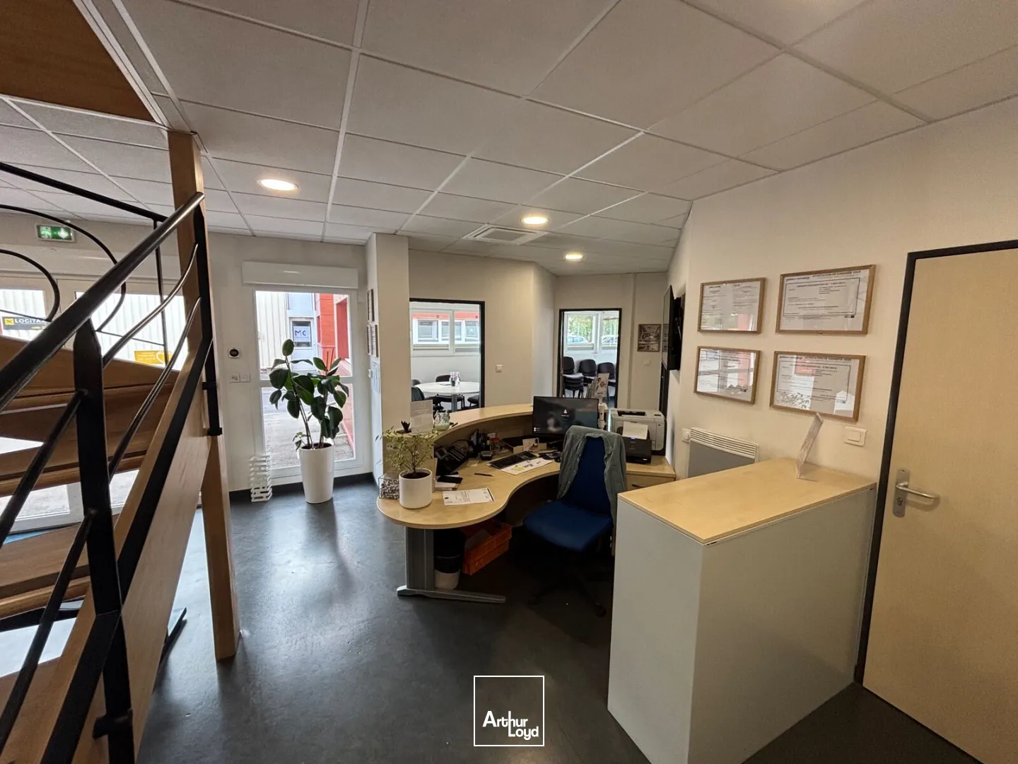 Locaux d'activité & Entrepôts - Location - BEAUVAIS - 60000 - 479-479 - 7918793