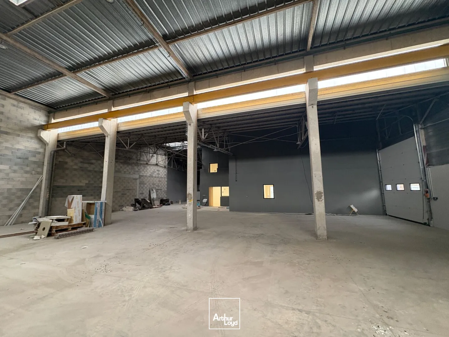 Locaux d'activité & Entrepôts - Location - SAINT JEAN DE BRAYE - 45800 - 689.44-689.44 - 7918847