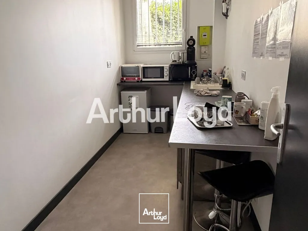 Locaux commerciaux - Vente - HEROUVILLE SAINT CLAIR - 14200 - 964-964 - 7919419