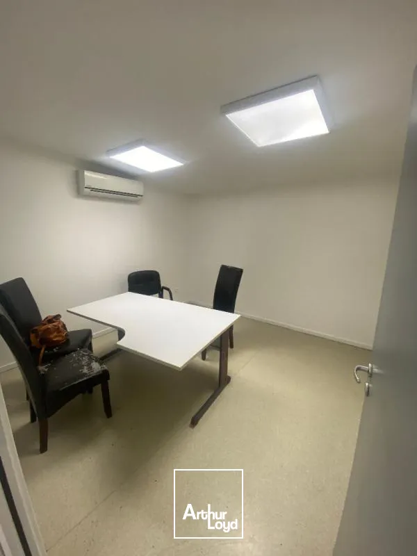 Bureaux - Location - Ducos - 97224 - 11-11 - 7919437