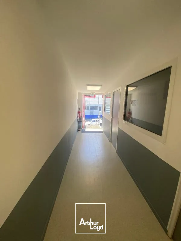 Bureaux - Location - Ducos - 97224 - 11-11 - 7919438