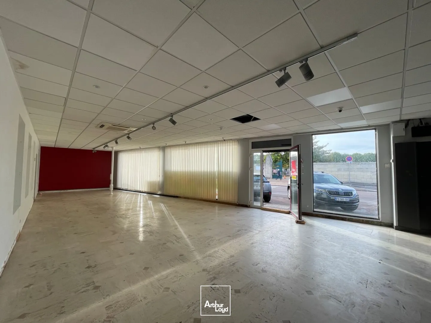 Locaux commerciaux - Location - SOISSONS - 02200 - 85-85 - 7919637