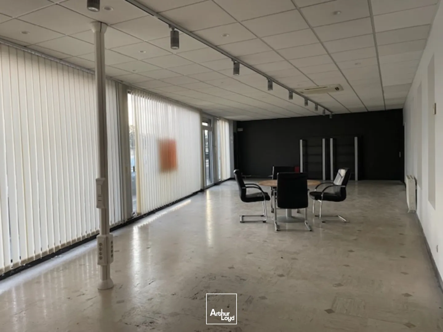 Locaux commerciaux - Location - SOISSONS - 02200 - 85-85 - 7919639