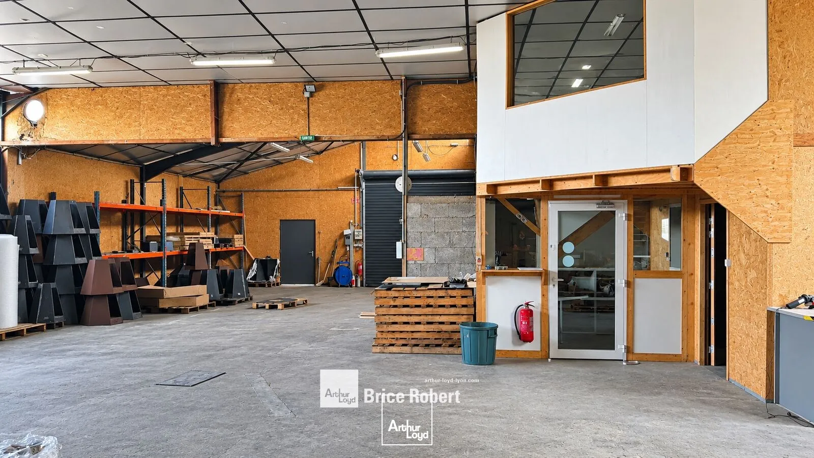 Locaux d'activité & Entrepôts - Location - LENTILLY - 69210 - 605-605 - 7920258