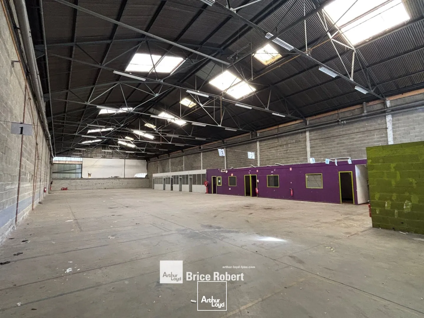 Locaux d'activité & Entrepôts - Location - VENISSIEUX - 69200 - 1030-1030 - 7920267