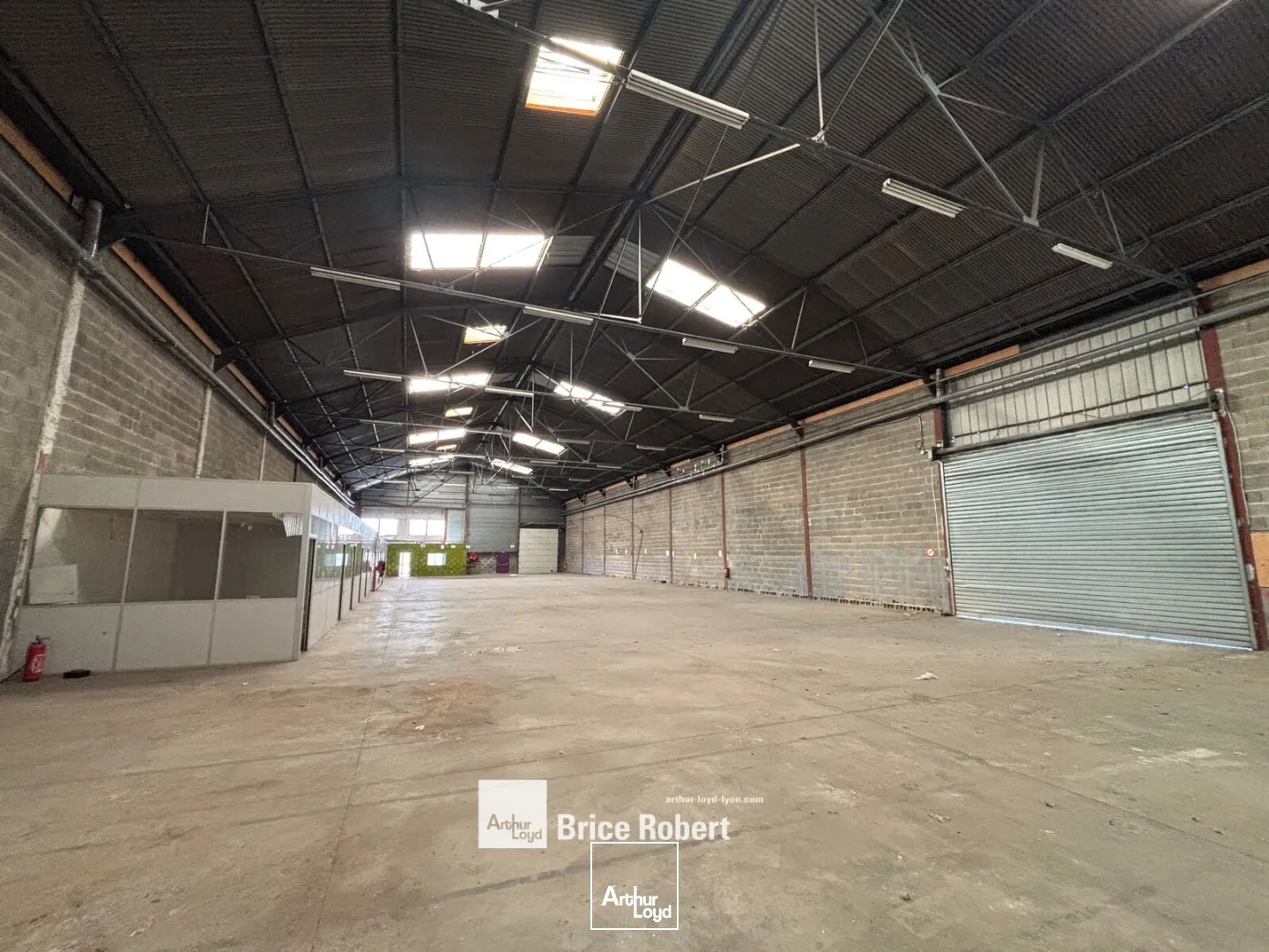 Locaux d'activité & Entrepôts - Location - VENISSIEUX - 69200 - 1030-1030 - 7920268