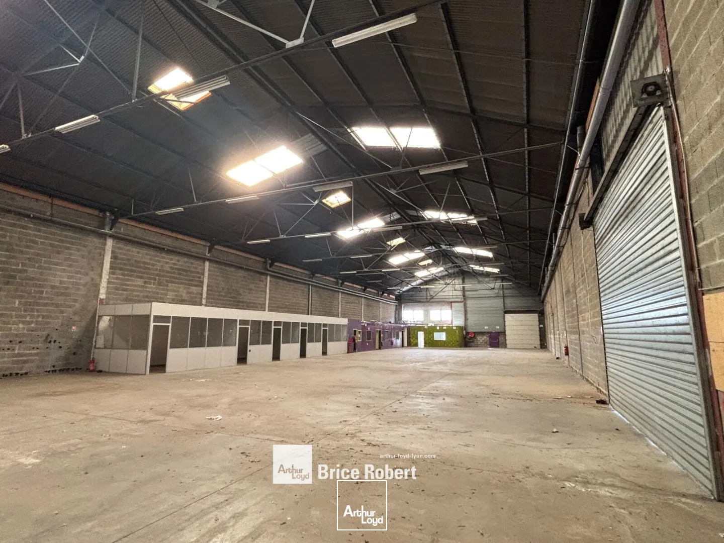 Locaux d'activité & Entrepôts - Location - VENISSIEUX - 69200 - 1030-1030 - 7920269