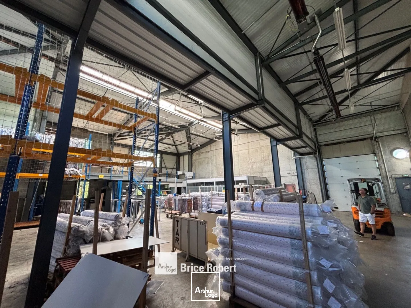 Locaux d'activité & Entrepôts - Location - LISSIEU - 69380 - 759.26-759.26 - 7920276