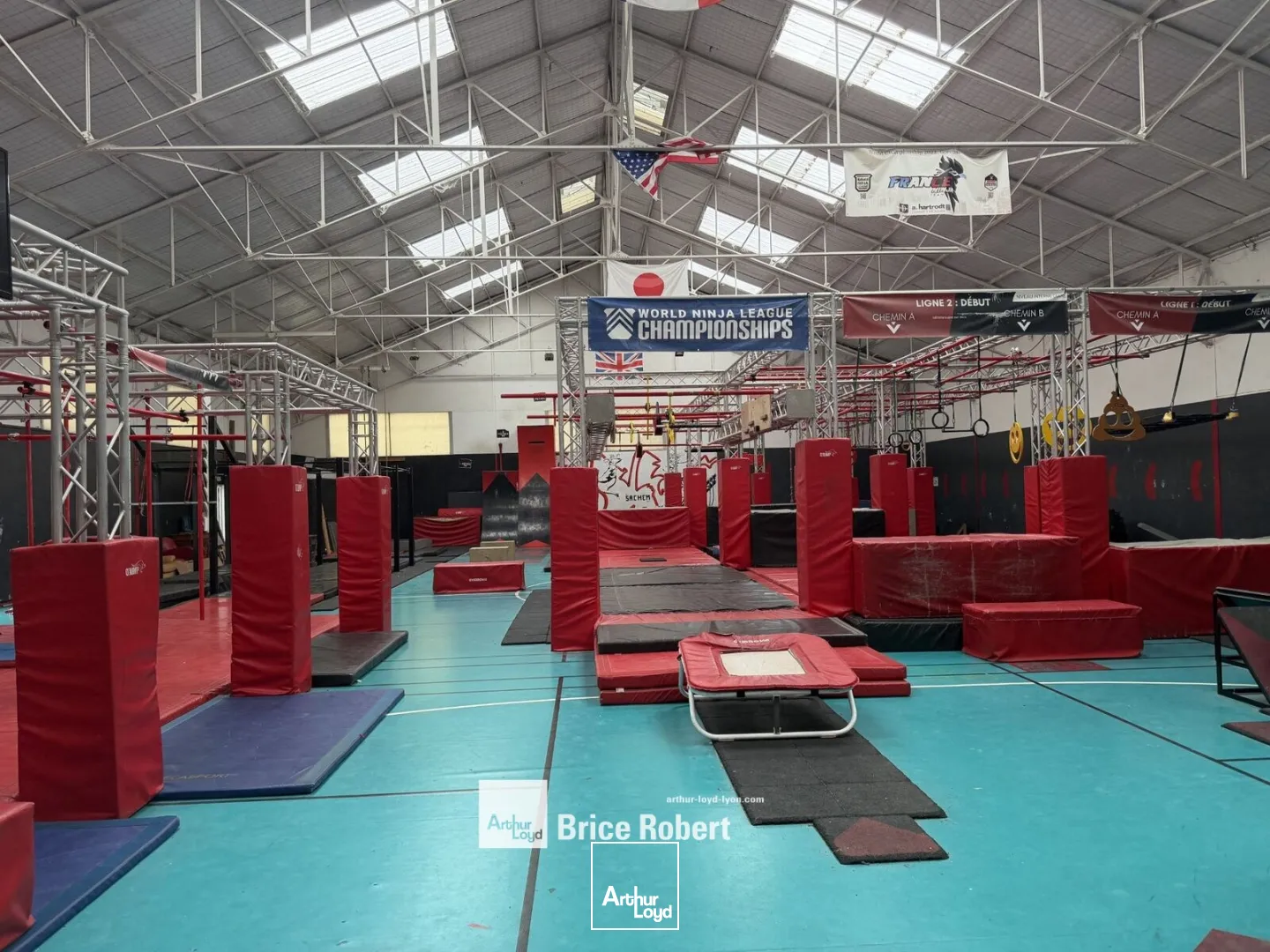 Locaux d'activité & Entrepôts - Location - VILLEURBANNE - 69100 - 930-930 - 7920290