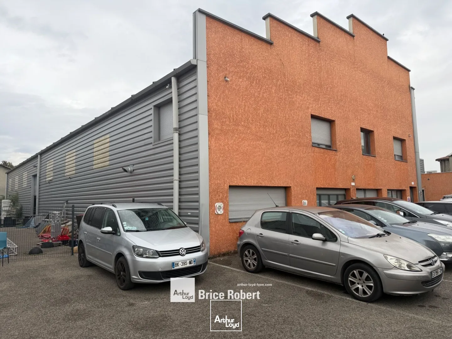 Locaux d'activité & Entrepôts - Location - VILLEURBANNE - 69100 - 930-930 - 7920295