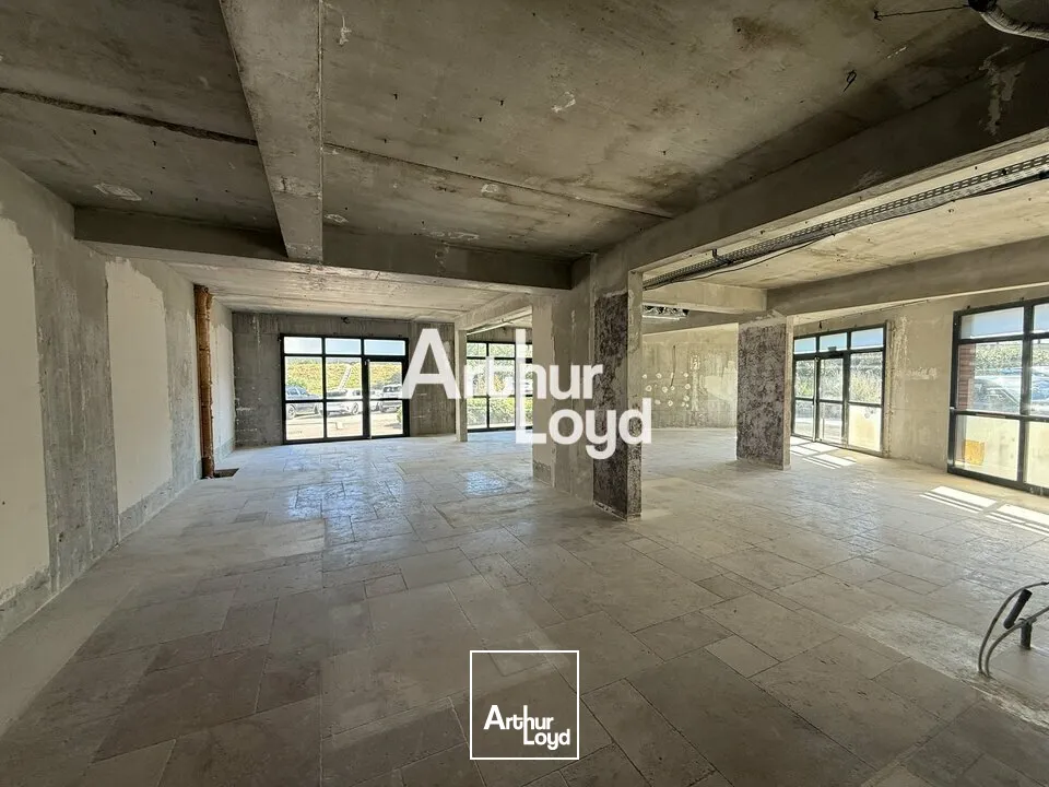 Locaux commerciaux - Location - PUGET SUR ARGENS - 83480 - 157.13-157.13 - 7921528