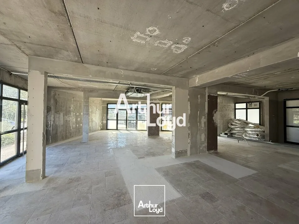 Locaux commerciaux - Location - PUGET SUR ARGENS - 83480 - 157.13-157.13 - 7921530