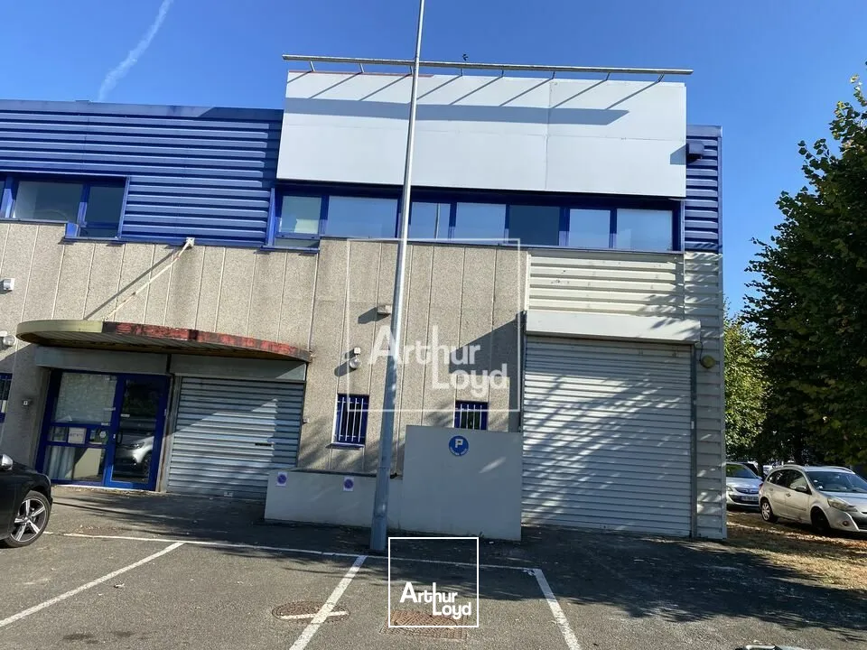 Locaux d'activité & Entrepôts - Location - SAINTE GENEVIEVE DES BOIS - 91700 - 207.55-207.55 - 7921622