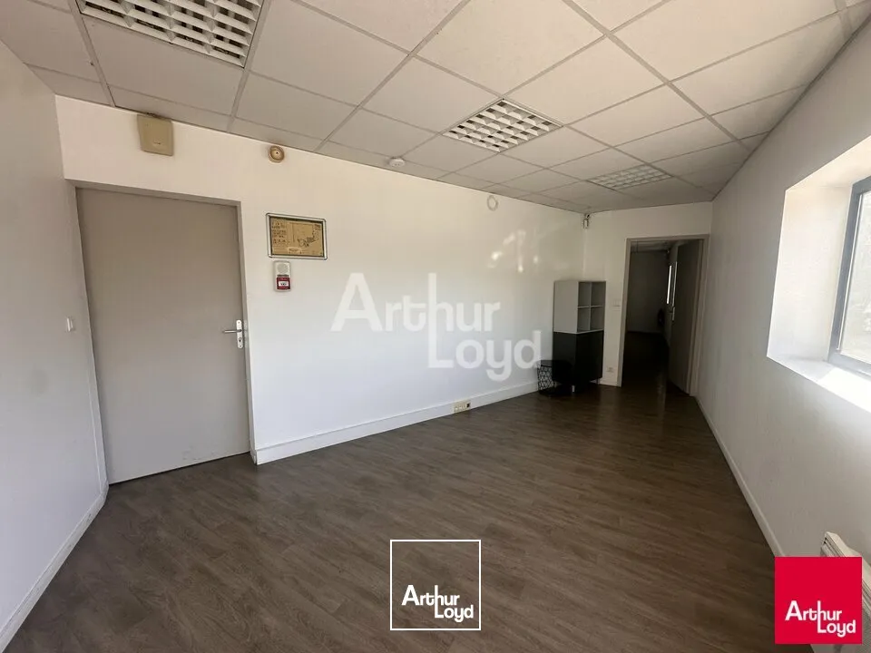 Locaux d'activité & Entrepôts - Location - CESSON-SÉVIGNÉ - 35510 - 330-330 - 7921712