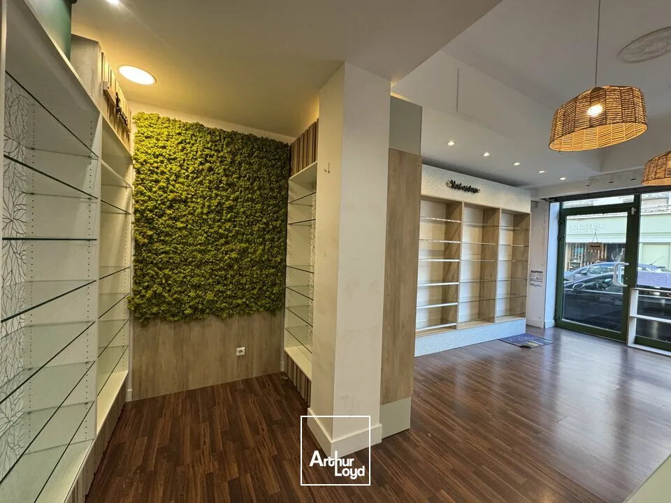 Locaux commerciaux - Location - TOURS - 37000 - 33-33 - 7921741