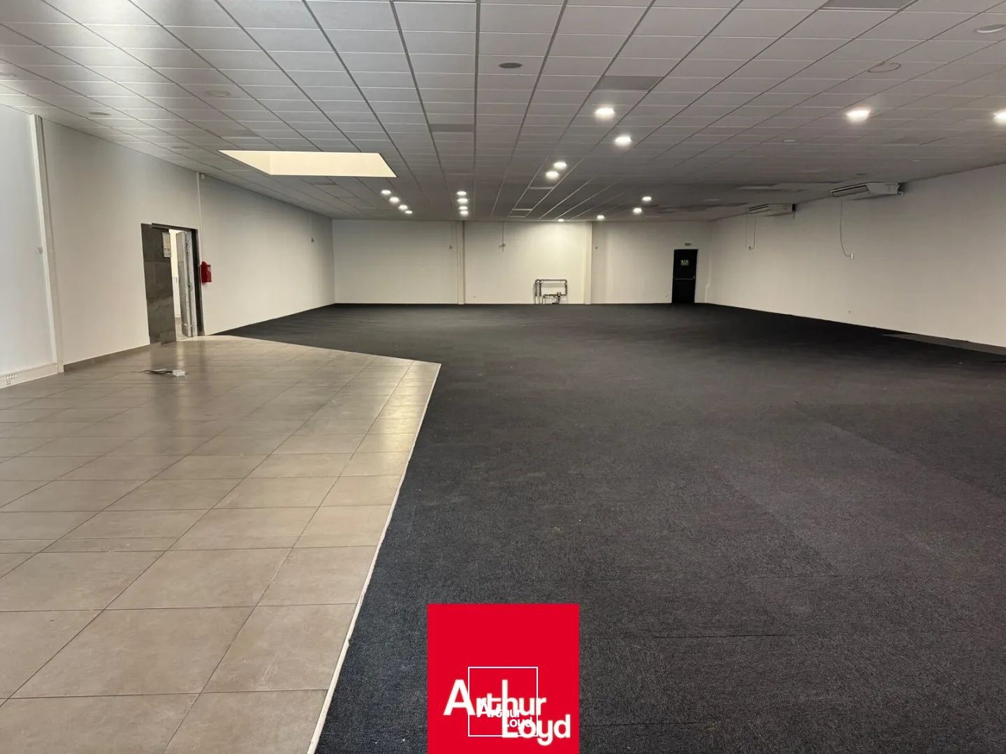 Locaux d'activité & Entrepôts - Location - ARNAS - 69400 - 1864-1864 - 7922467