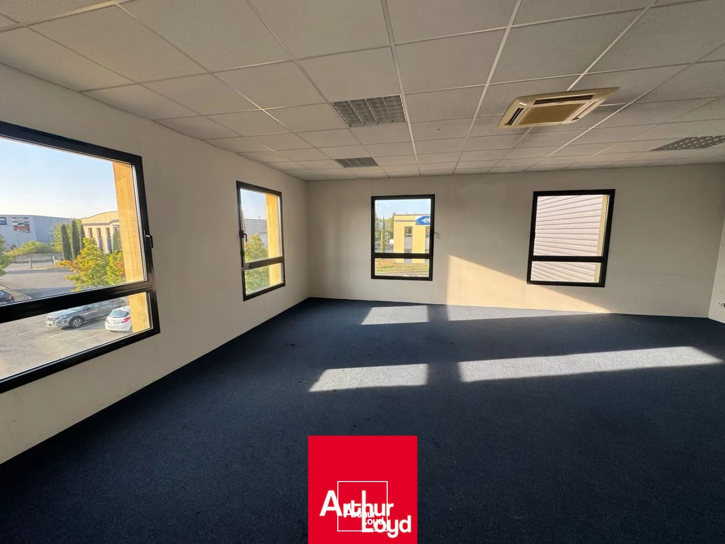 Locaux d'activité & Entrepôts - Location - ARNAS - 69400 - 1864-1864 - 7922469
