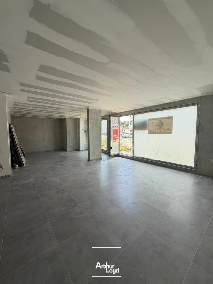 Locaux commerciaux - Location - HAGUENAU - 67500 - 92.45-92.45 - 7922736