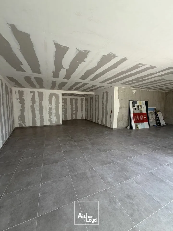 Locaux commerciaux - Location - HAGUENAU - 67500 - 92.45-92.45 - 7922737