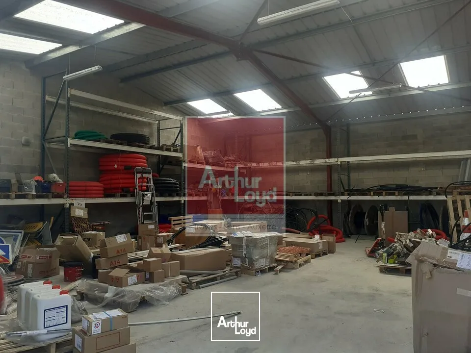 Locaux d'activité & Entrepôts - Location - VERRIÈRES - 10390 - 200-400 - 7922806