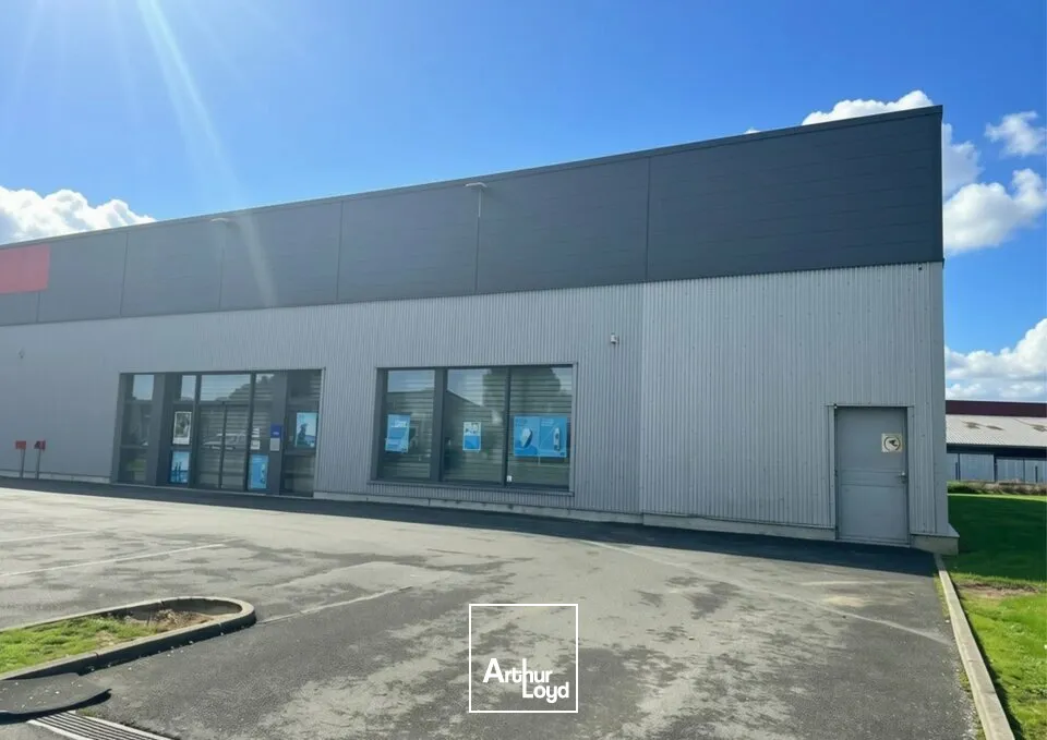 Locaux d'activité & Entrepôts - Location - SAINT DOULCHARD - 18230 - 690-690 - 7922828