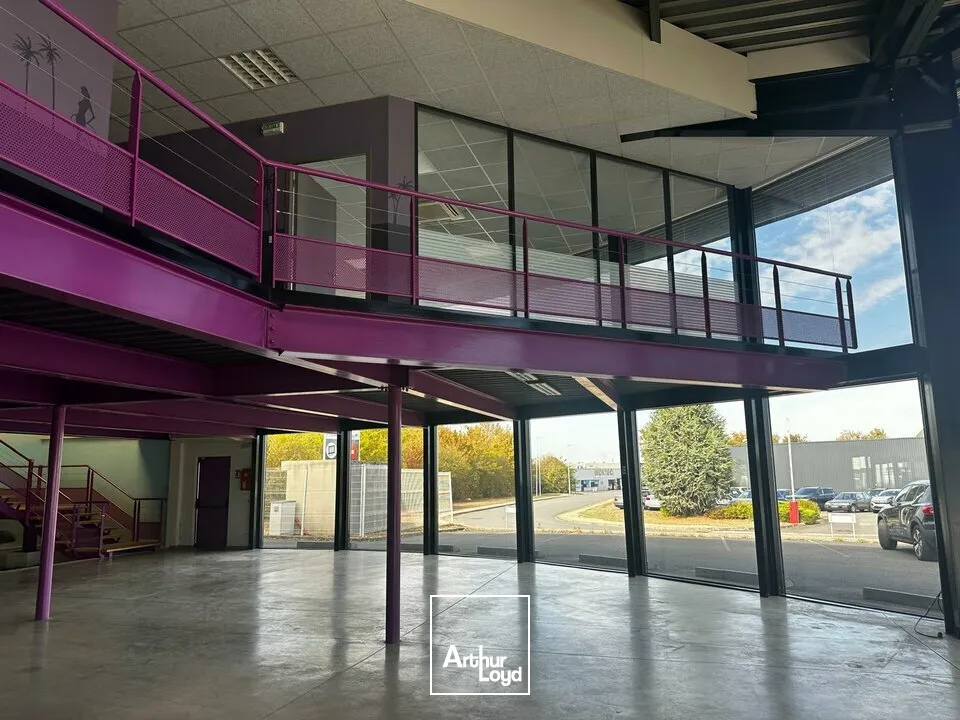 Locaux commerciaux - Vente - SAINT-DOULCHARD - 18230 - 1008-1008 - 7922836