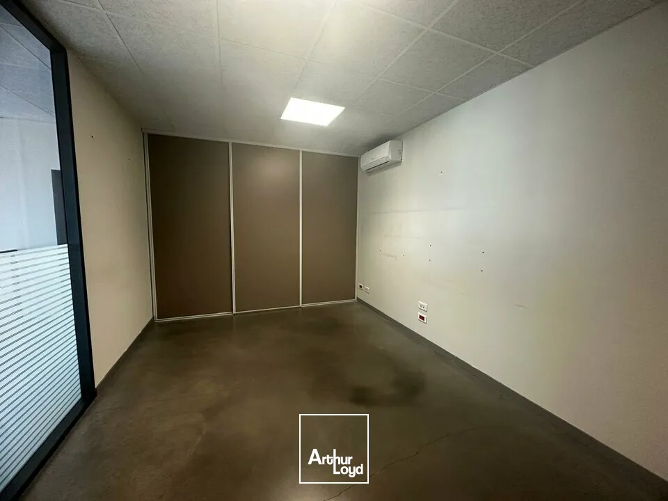 Locaux commerciaux - Location - SAINT-DOULCHARD - 18230 - 1008-1008 - 7922850