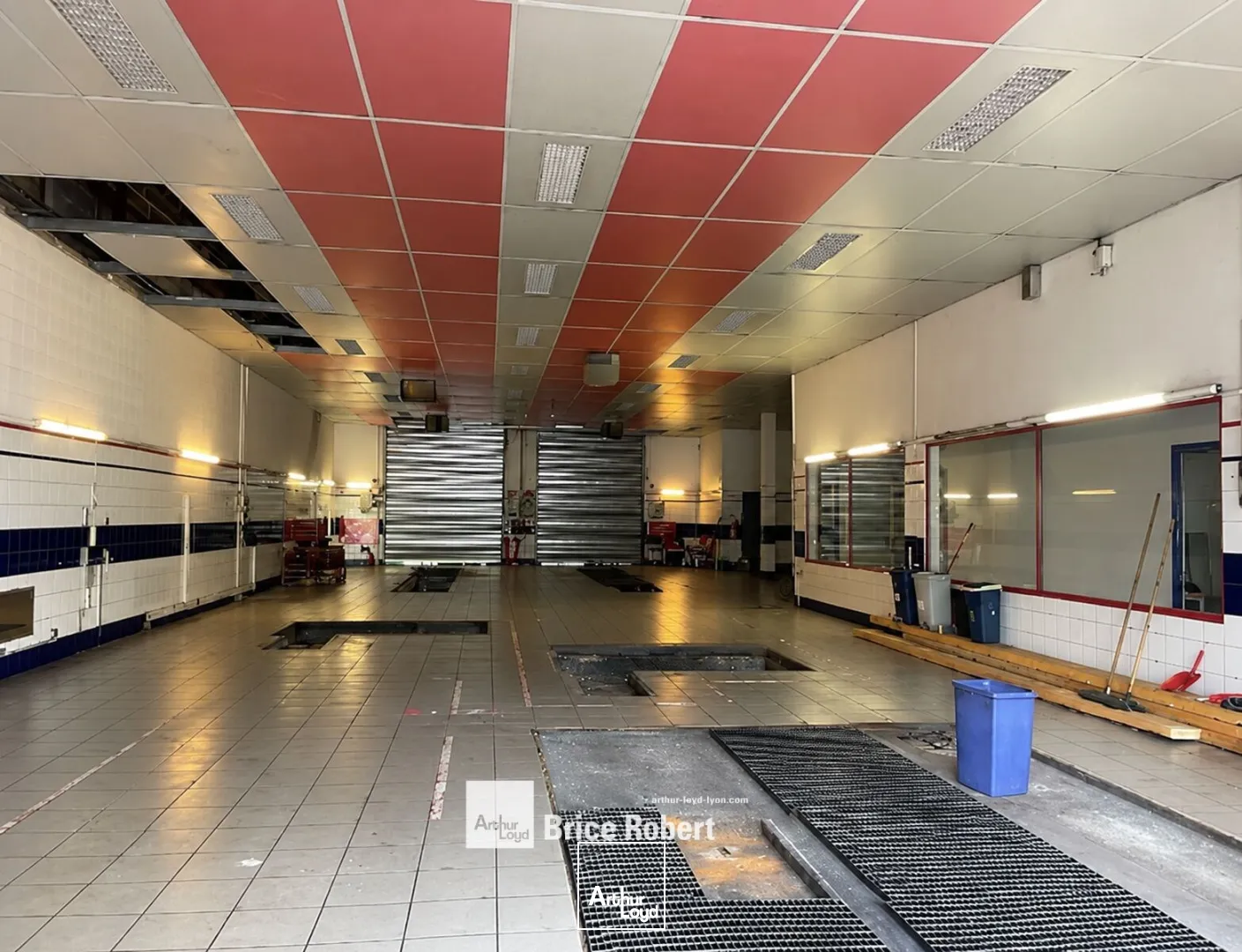 Locaux d'activité & Entrepôts - Location - VENISSIEUX - 69200 - 375-375 - 7923614