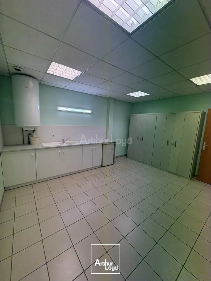Locaux commerciaux - Location - OSTWALD - 67540 - 340-340 - 7923815