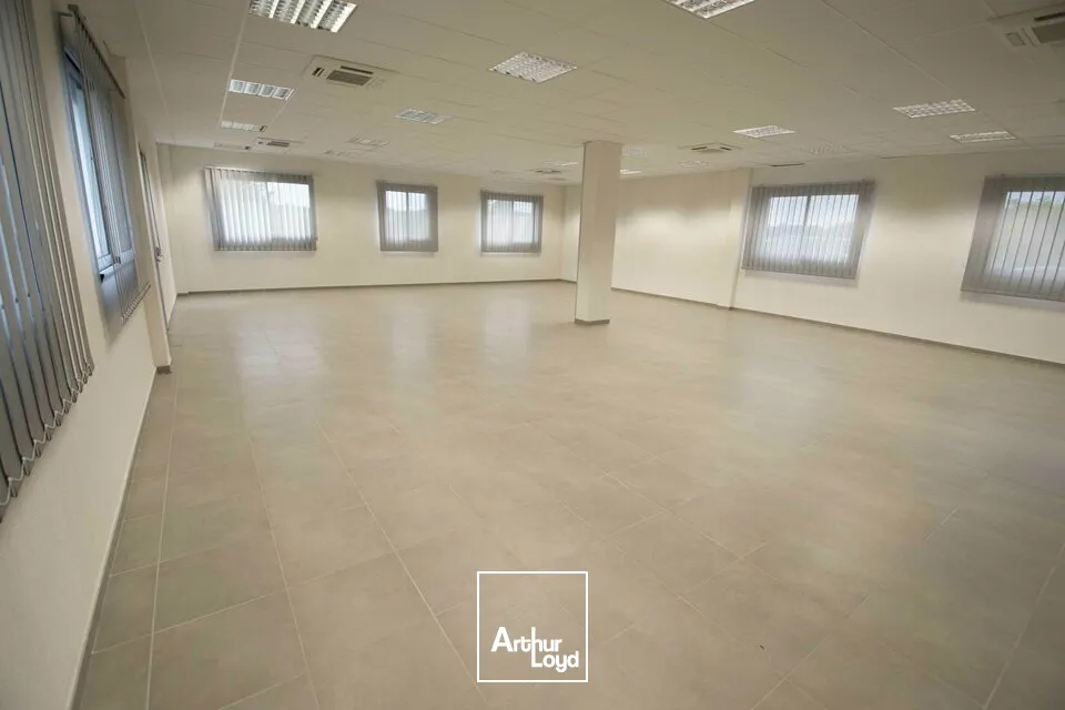 Bureaux - Location - CARSAC-AILLAC - 24200 - 94-94 - 7923835