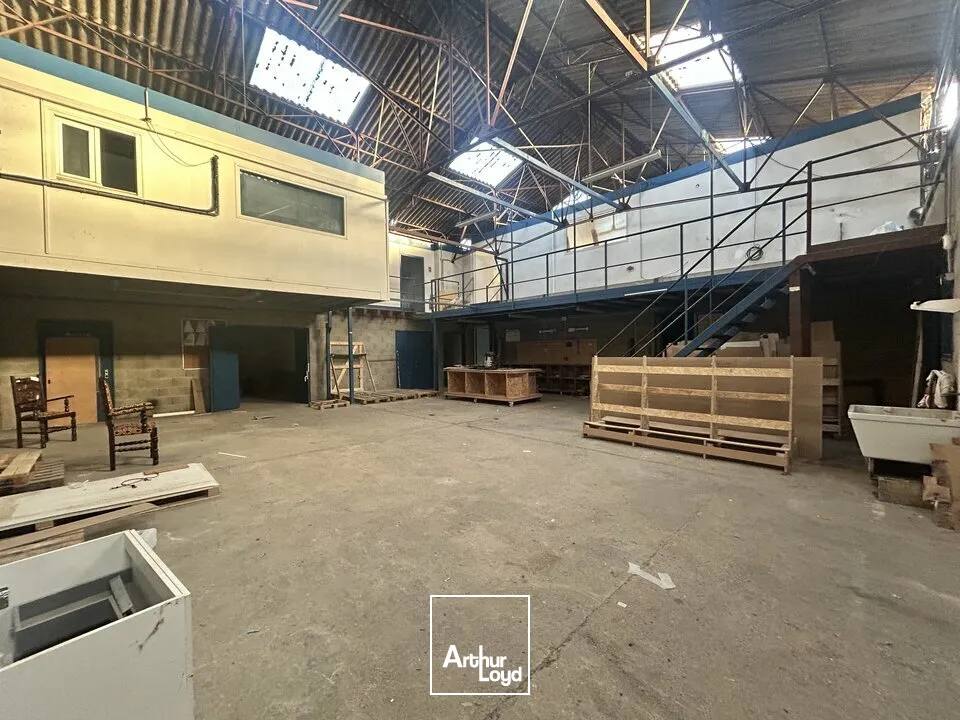 Locaux d'activité & Entrepôts - Location - CHALON-SUR-SAÔNE - 71100 - 500-500 - 7923849