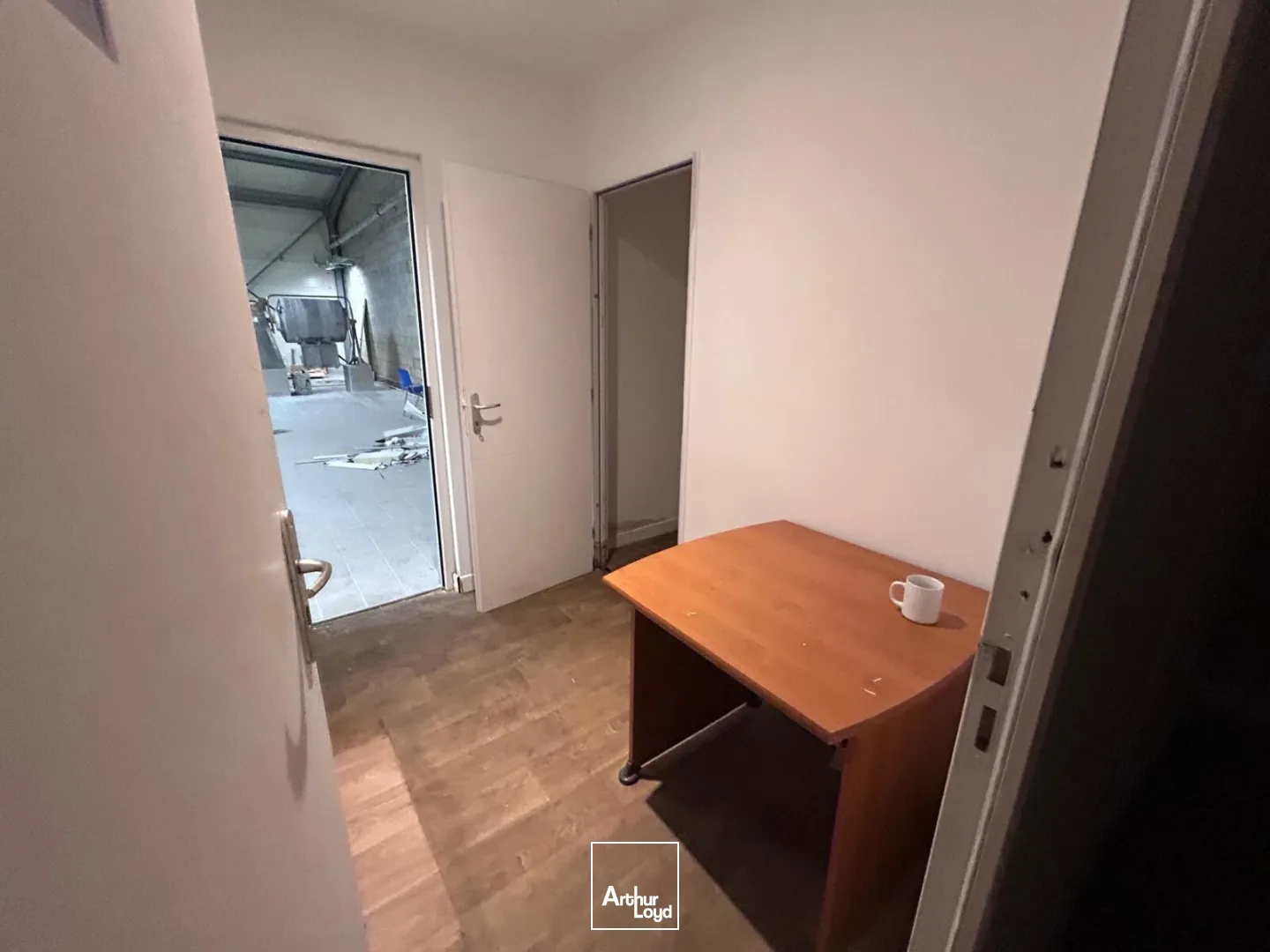 Locaux d'activité & Entrepôts - Location - LE BOUSCAT - 33110 - 180-180 - 7924109