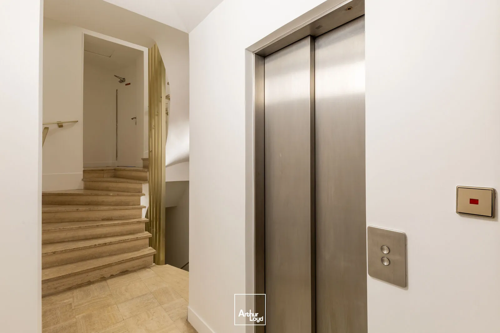 Bureaux - Location - PARIS - 75008 - 54-54 - 7924338
