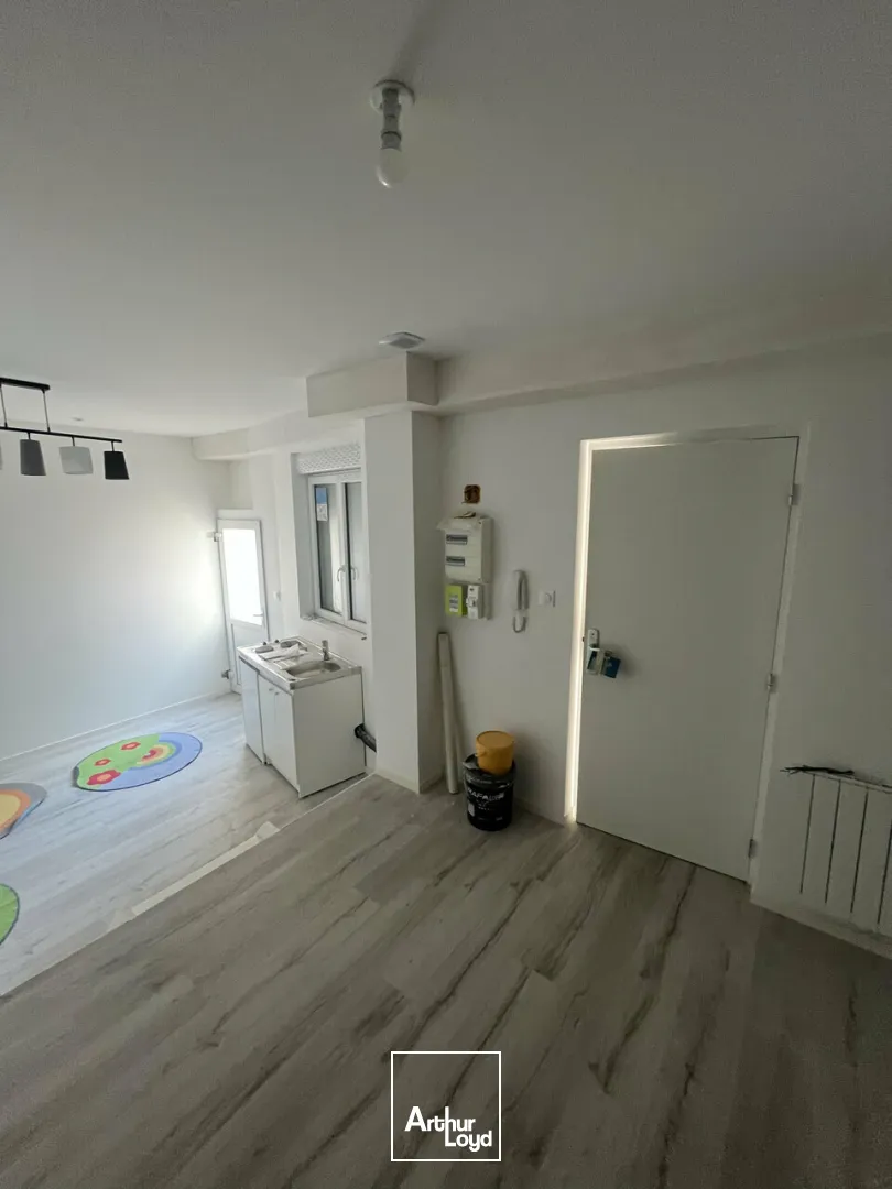 Locaux commerciaux - Vente - SCHILTIGHEIM - 67300 - 82-82 - 7924520