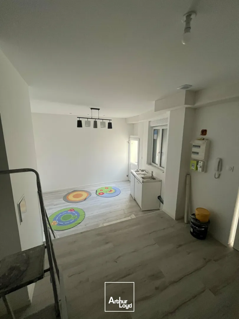 Locaux commerciaux - Vente - SCHILTIGHEIM - 67300 - 82-82 - 7924521