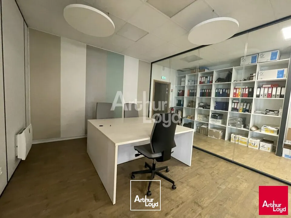 Locaux d'activité & Entrepôts - Location - ÉCOUFLANT - 49000 - 600-600 - 7924554