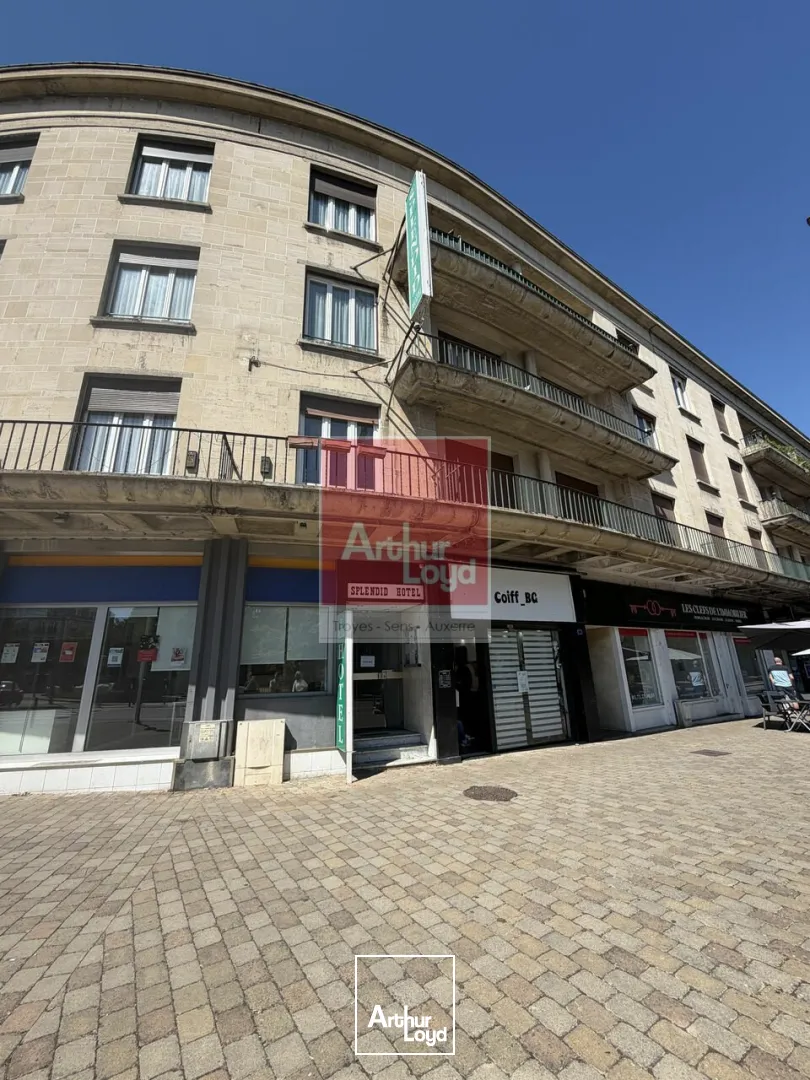 Locaux d'activité & Entrepôts - Vente - TROYES - 10000 - 363-363 - 7924580