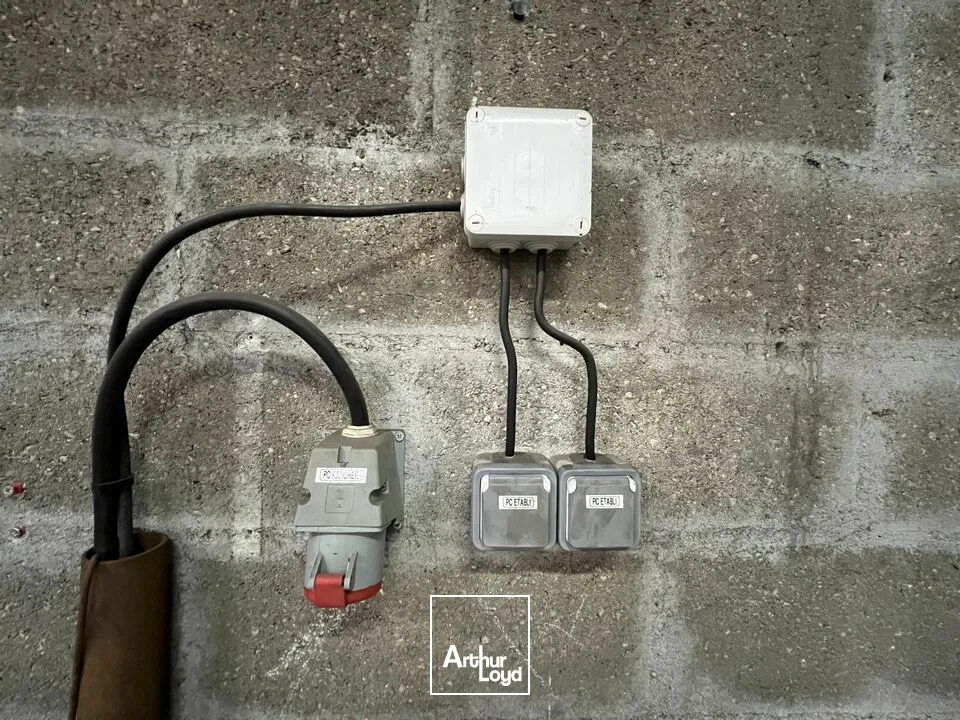 Locaux d'activité & Entrepôts - Location - LE HAVRE - 76600 - 383-383 - 7924610