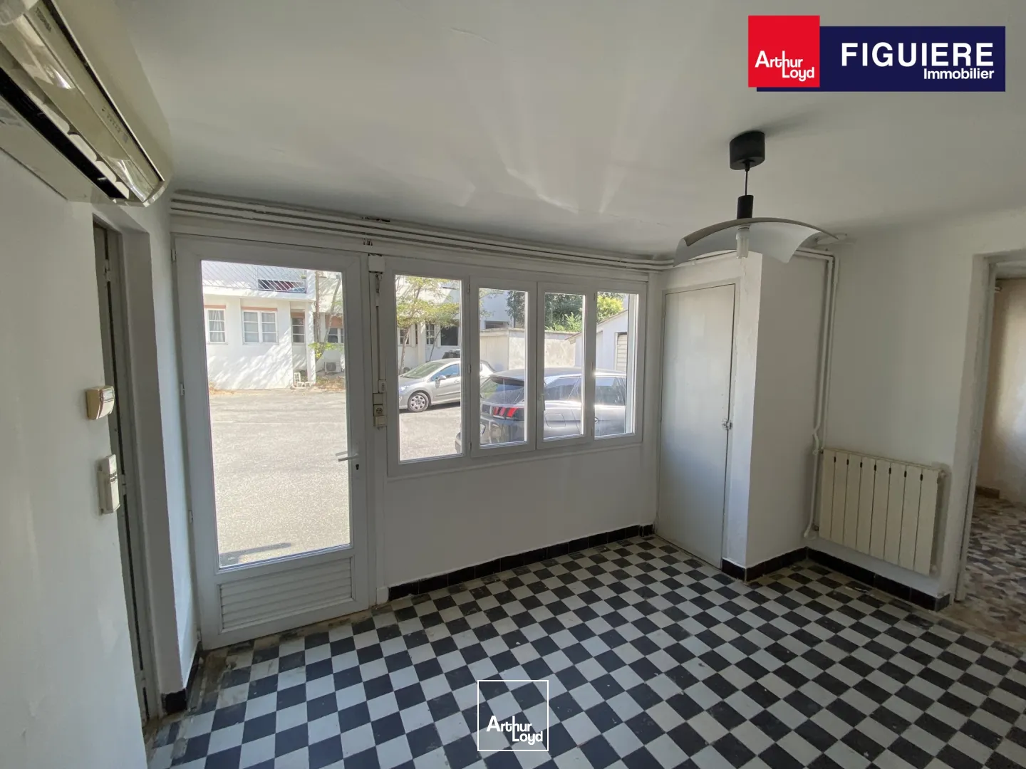 Bureaux - Location - SALON DE PROVENCE - 13300 - 76-76 - 7924762