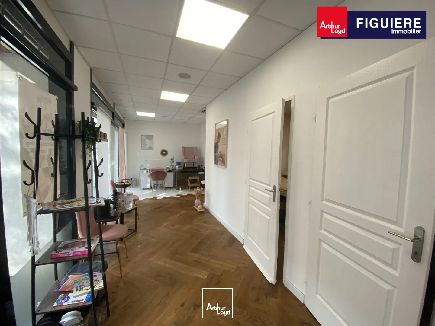 Locaux commerciaux - Cession - SALON DE PROVENCE - 13300 - 56-56 - 7925600