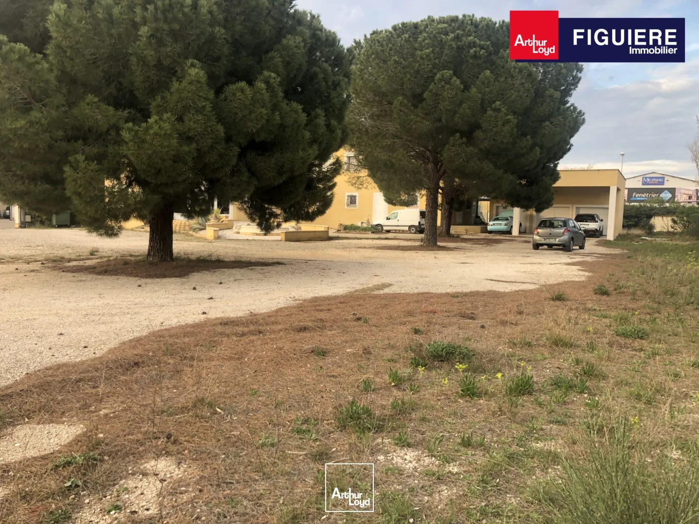 Locaux commerciaux - Vente - ISTRES - 13800 - 633-633 - 7925835