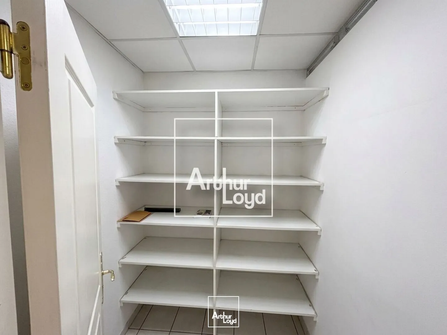Bureaux - Location - NIMES - 30900 - 25-25 - 7928081