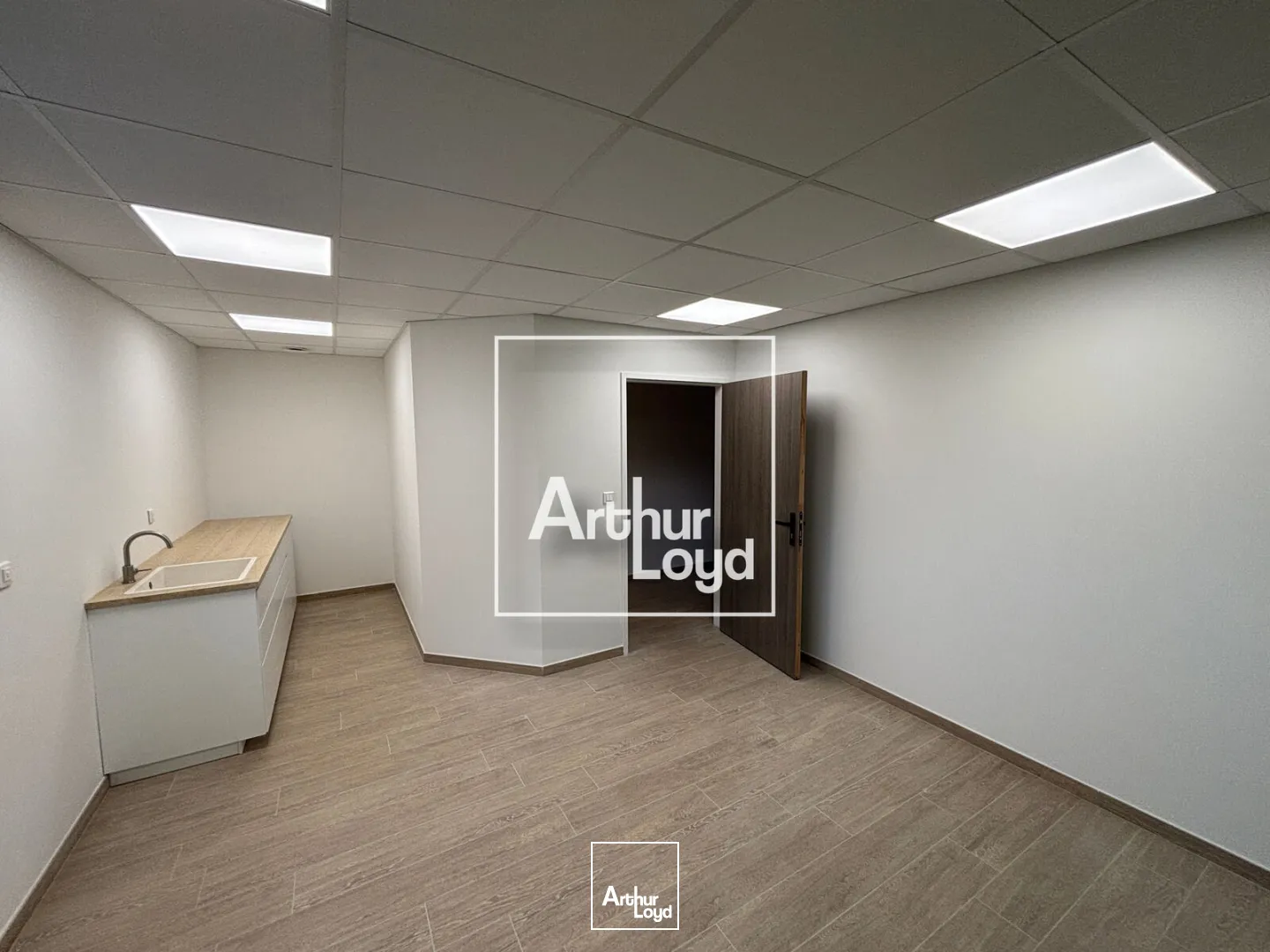 Bureaux - Location - VEZENOBRES - 30360 - 18-58 - 7928106