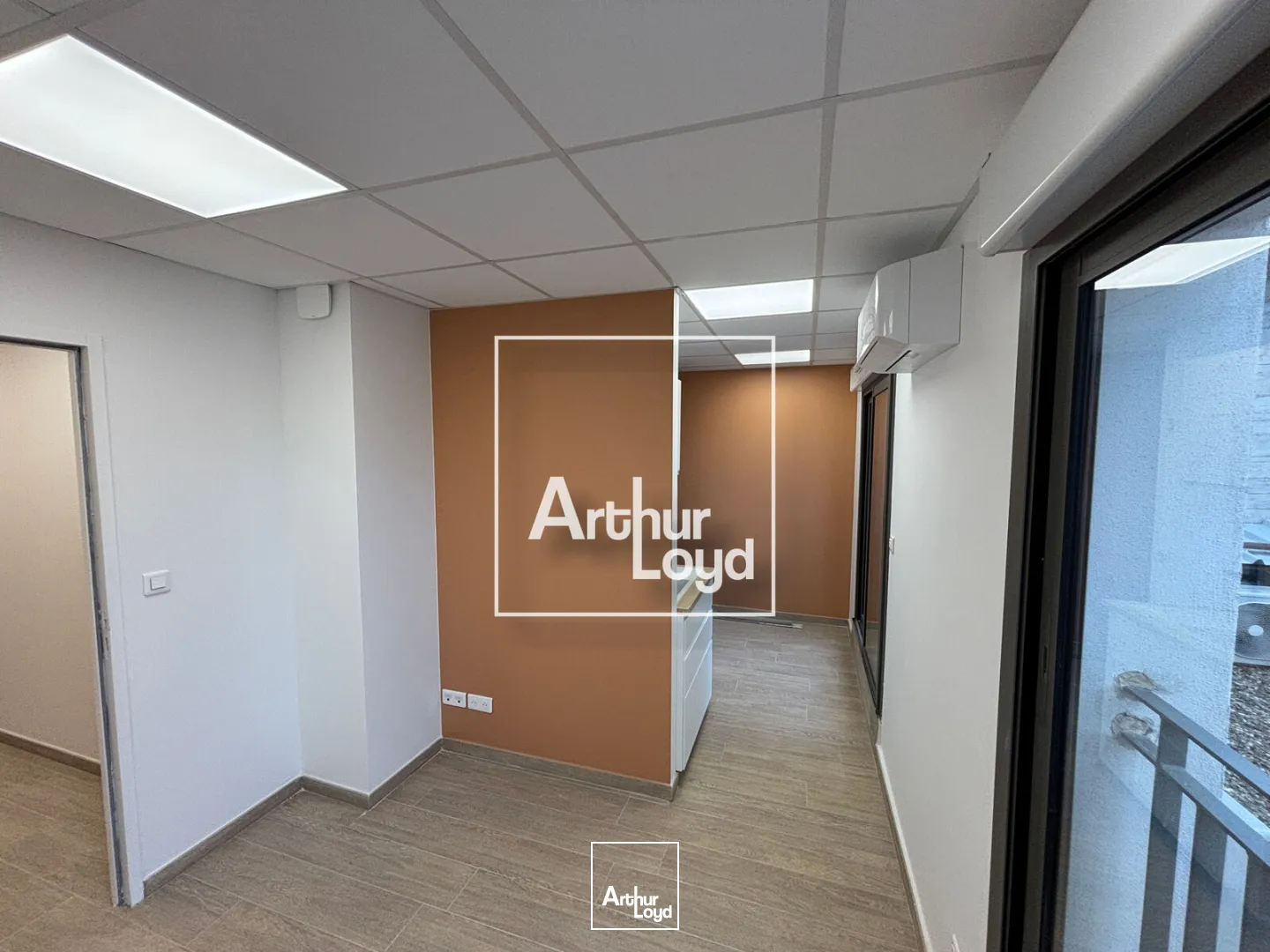 Bureaux - Location - VEZENOBRES - 30360 - 18-58 - 7928115