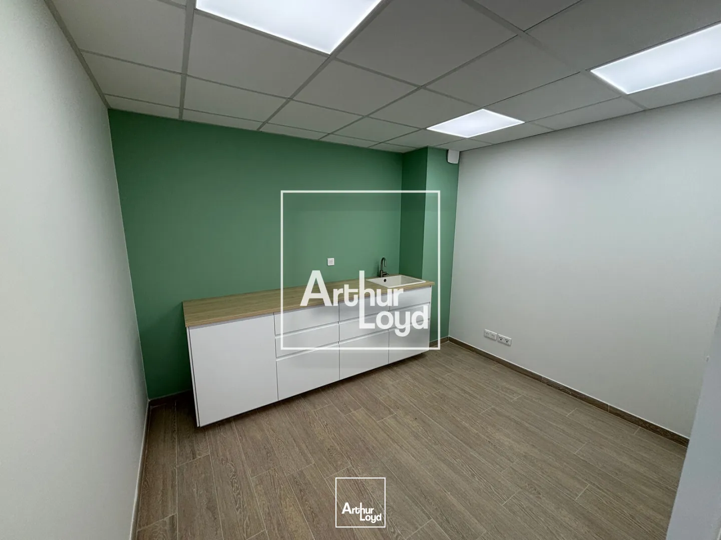 Bureaux - Location - VEZENOBRES - 30360 - 18-58 - 7928122