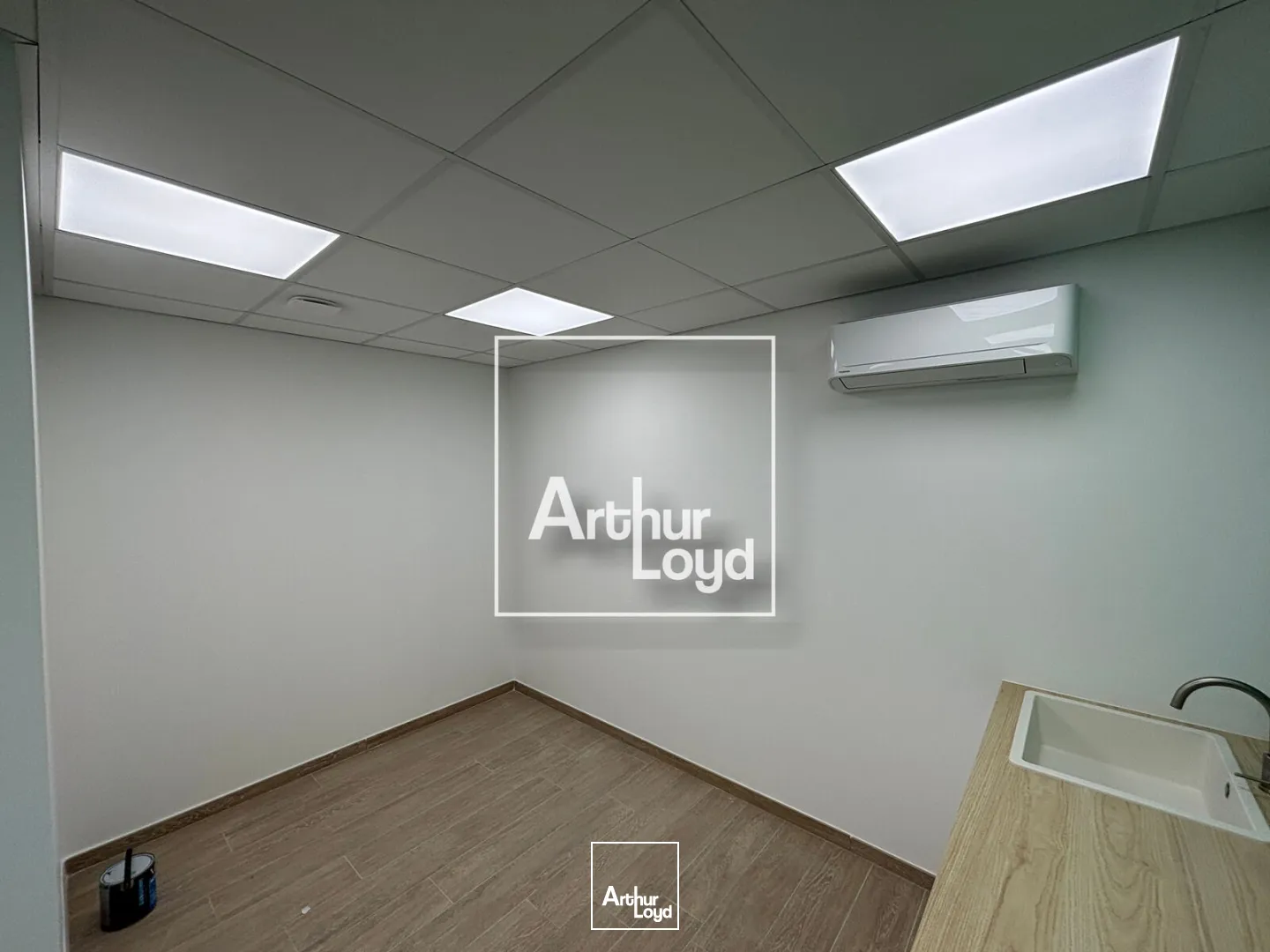 Bureaux - Location - VEZENOBRES - 30360 - 18-58 - 7928110